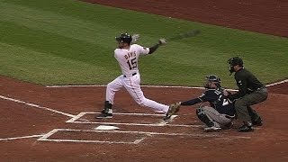 MIL@PIT: Davis doubles for his first hit as a Pirate
