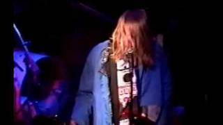 Nirvana "School" Live Foufounes Électriques, Montréal, QC, Canada 04/17/90 (audio)