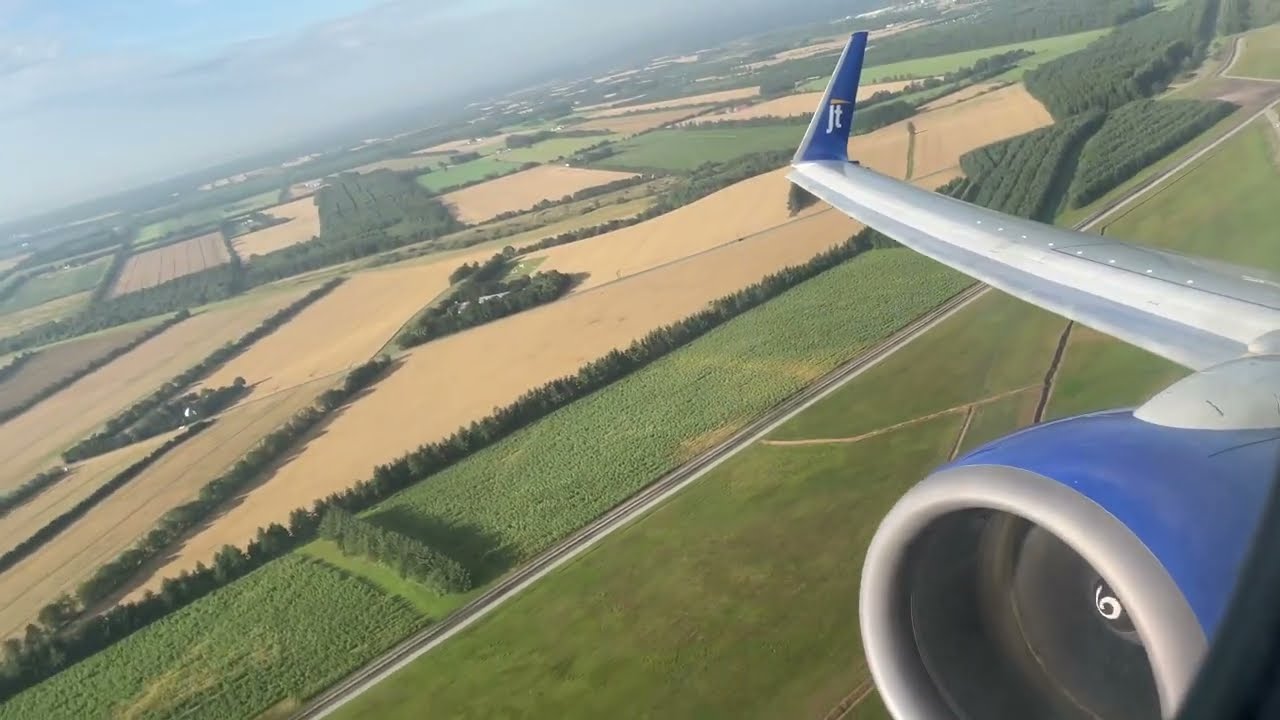 Jettime B737-800 takeoff from Billund airport (Denmark)
