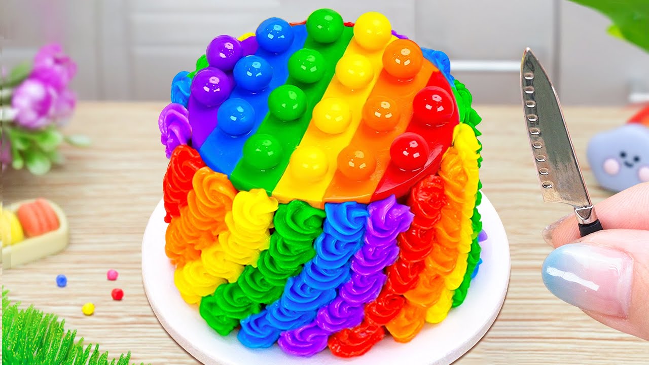 Beautiful Rainbow Buttercream Cake 🌈🍰 Satisfying Miniature Dessert Decorating Ideas ✨