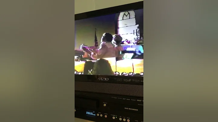 Moms sing