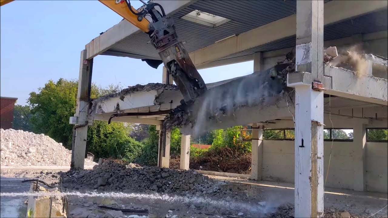 Abriss einer Fabrikhalle - Letzte Industriehalle Messinggelände Bocholt