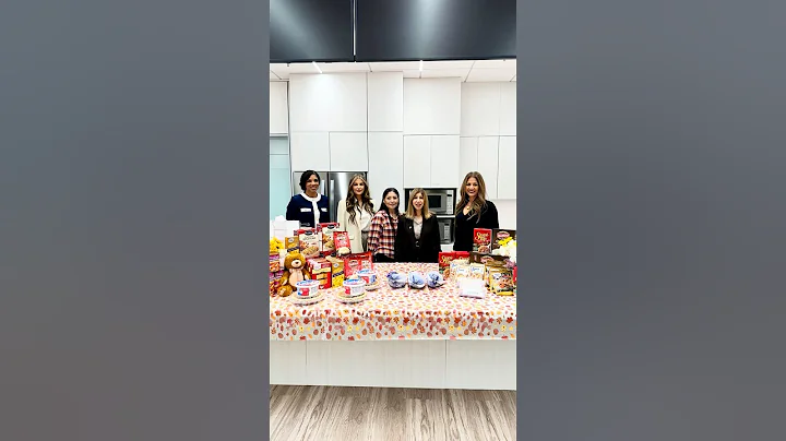 DA Summer Stephan Distributes Thanksgiving Meals to Families in Need