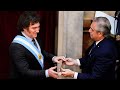 Argentine  lultralibral javier milei investi prsident