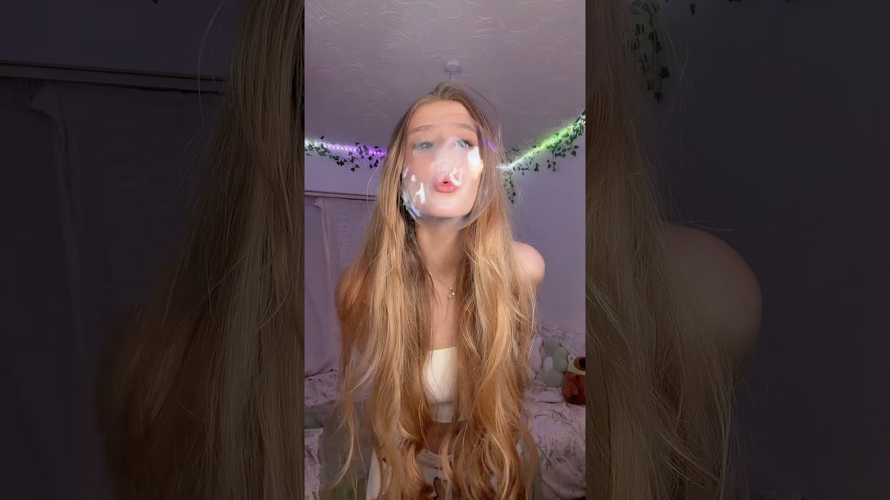 HELP HOW ARE PEOPLE DOING THIS?! 🫧😱 #bubbletrend #bubbles #spongebob #dance #dancetrend auf YouTube ansehen HELP HOW ARE PEOPLE DOING THIS?! 🫧😱 #bubbletrend #bubbles #spongebob #dance #dancetrend auf YouTube ansehen