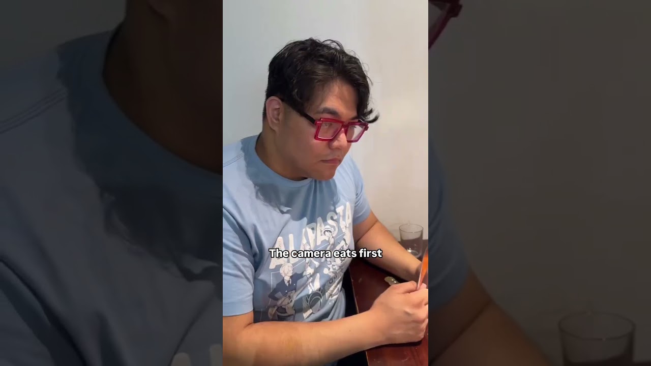 The camera eats first, you’ll have to wait if your on a date with us 🍰🥰