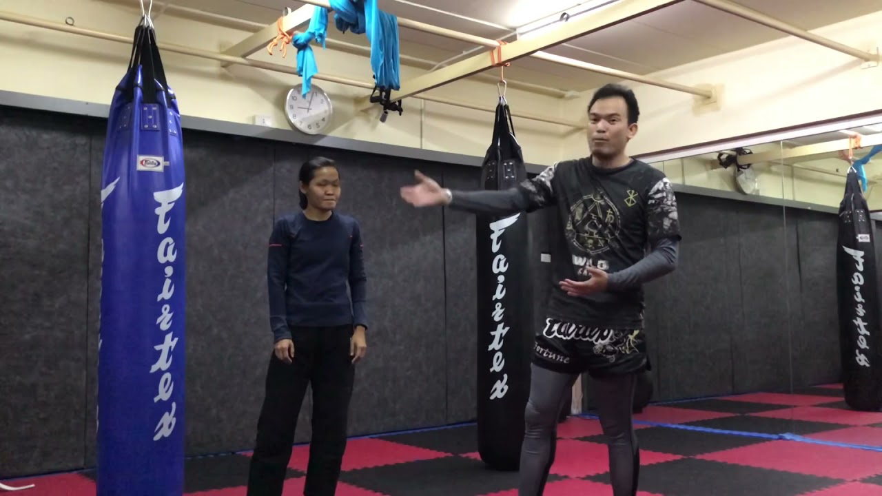 วิธีโดนต่อยให้ไม่เจ็บ โดยครูบุก Buke MMA