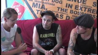 Green Team: Big Day Out - Interview Donots