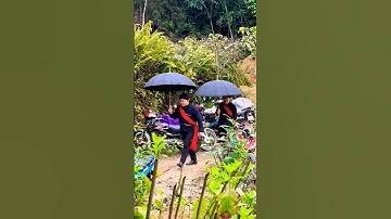 Phong tục tạt nước vào chú rể của đồng bào dân tộc Nùng #shorts #hatnung #ĐứcTàiOfficial #đámcưới