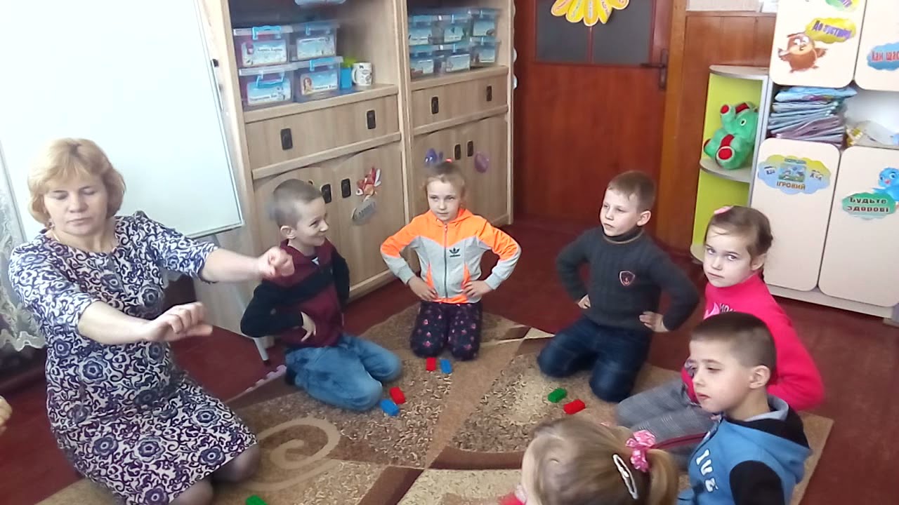 Музично-ритмічна гра з цеглинками LEGO«Кулачки як молоточки»