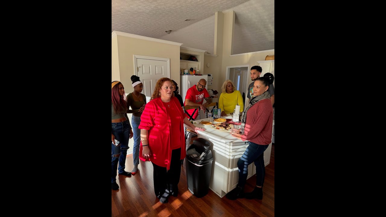 Bethany Versus Everybody! They all team up against her for ruining Christmas