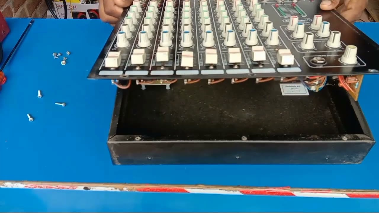 Stranger SM800E DJ Mixer On Problem || मिक्सर ऑन नहीं हो रहा है ठीक करें