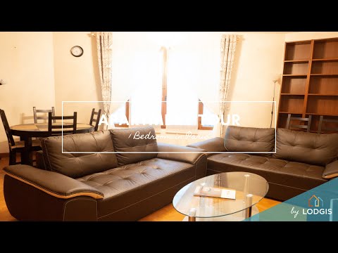 Apartment Tour //