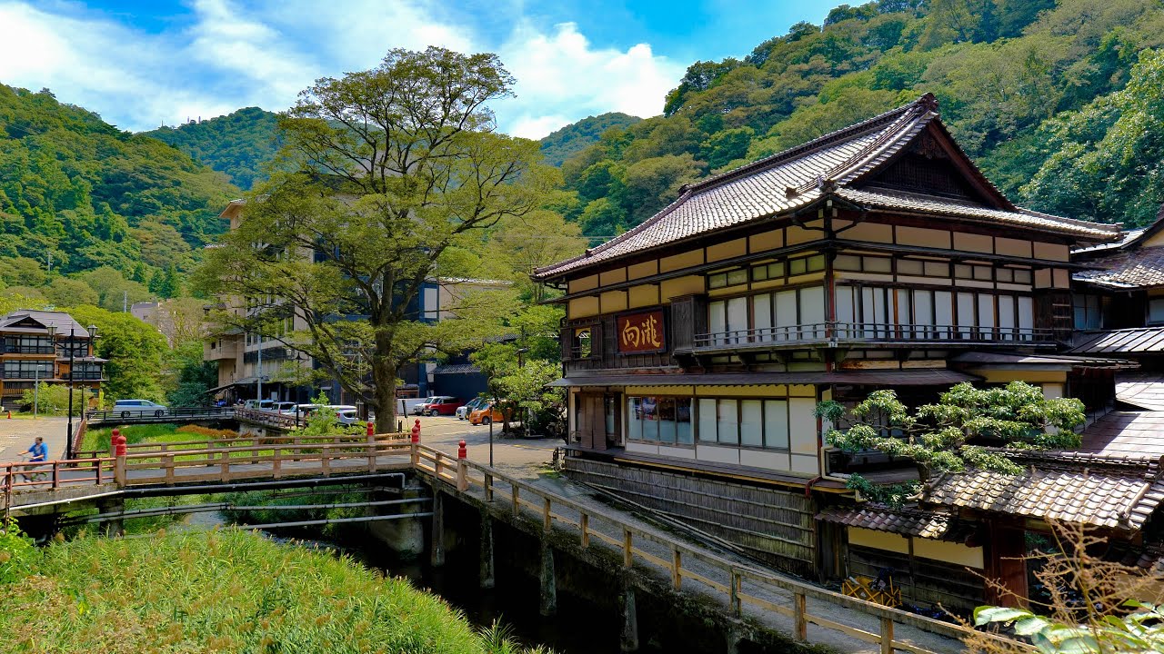 福島県東山温泉の散策|足湯|昭和の温泉街|自然音|ASMR|会津 YouTube