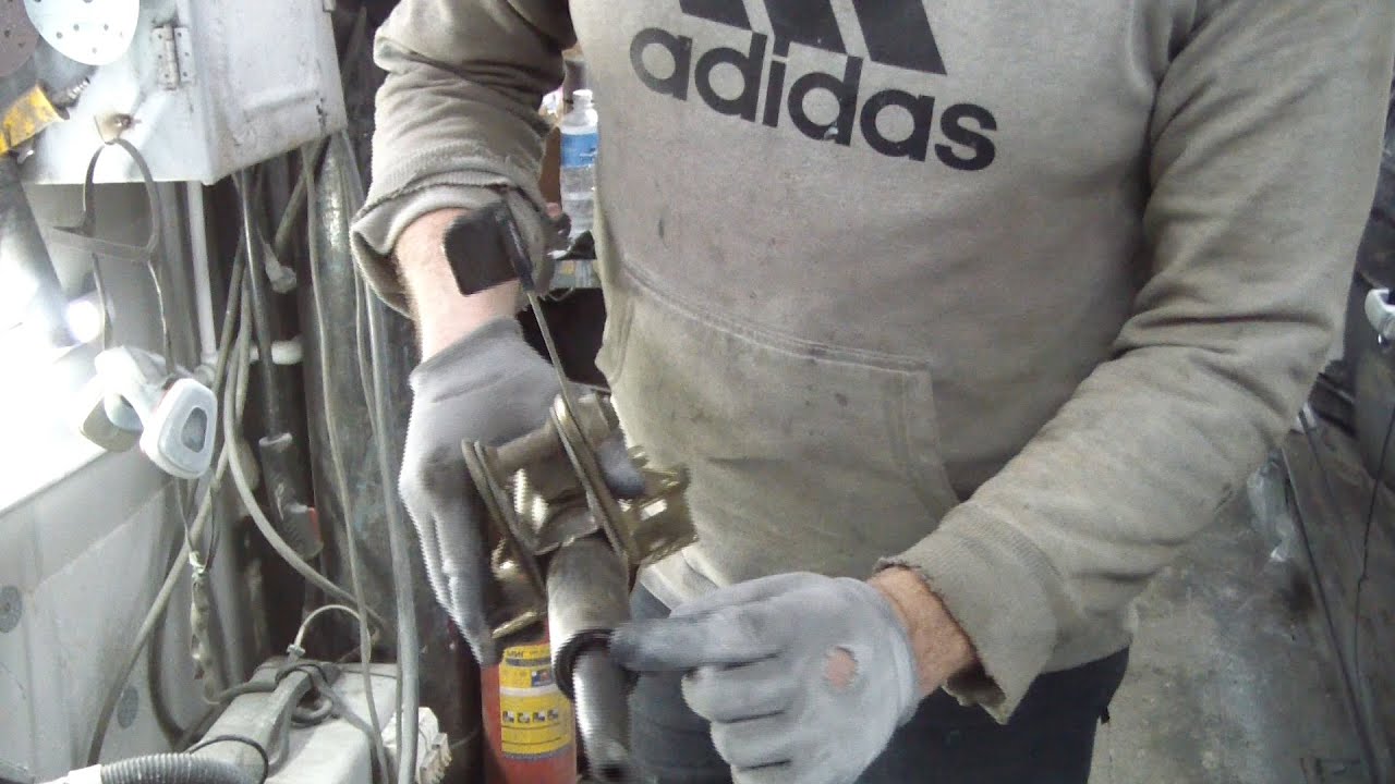 Люфт рулевой колонки Ваз КАЛИНА гранта. ЧТО ДЕЛАТЬ - YouTube