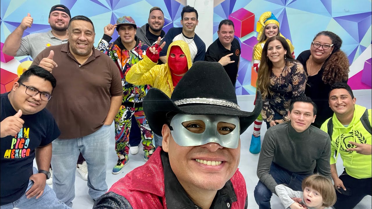 Está Buenisimo con Manito y Maskarin (Programa 1) EN VIVO - YouTube