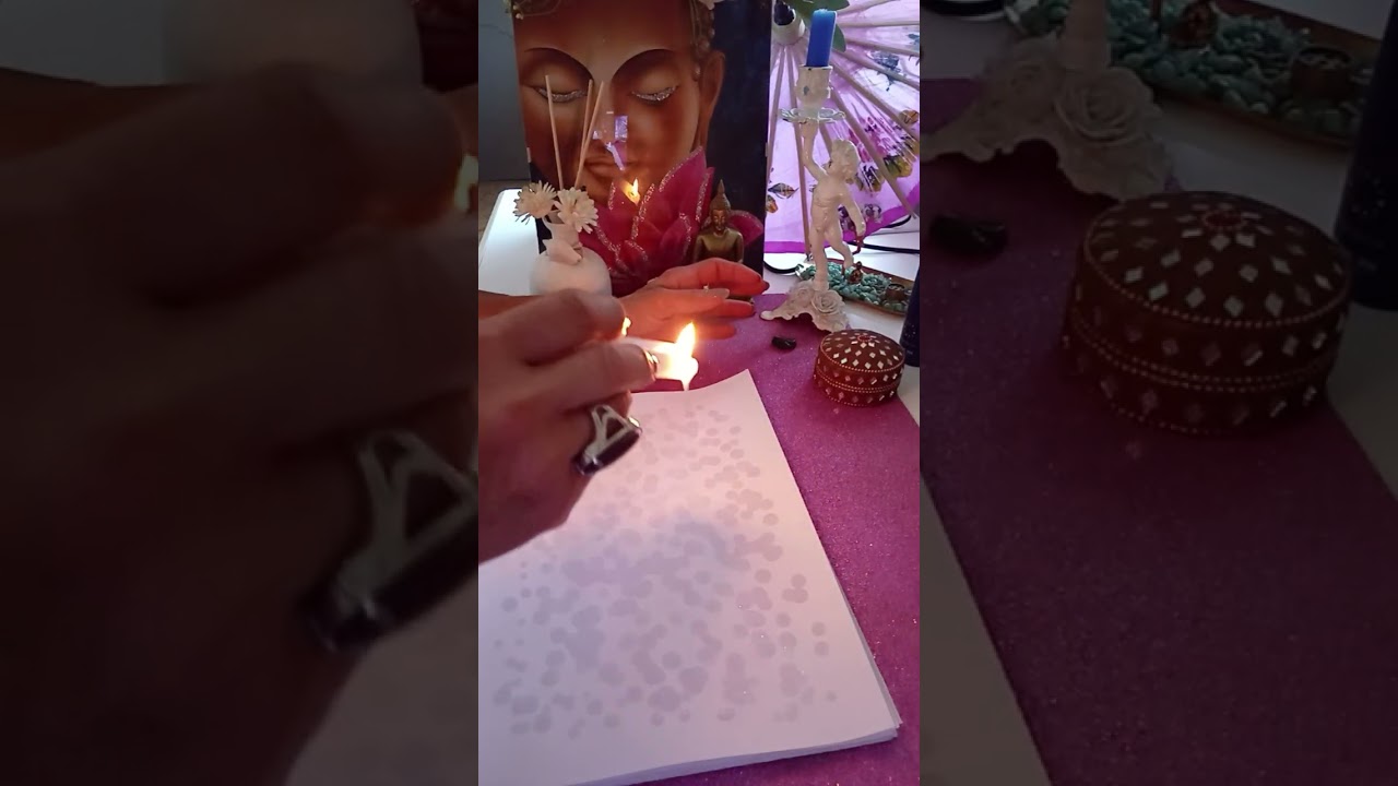 Stesa di ceromanzia.  Messaggio x te...