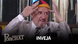 "Bolaños tinha muita inveja do Kiko", revela Carlos Villagrán