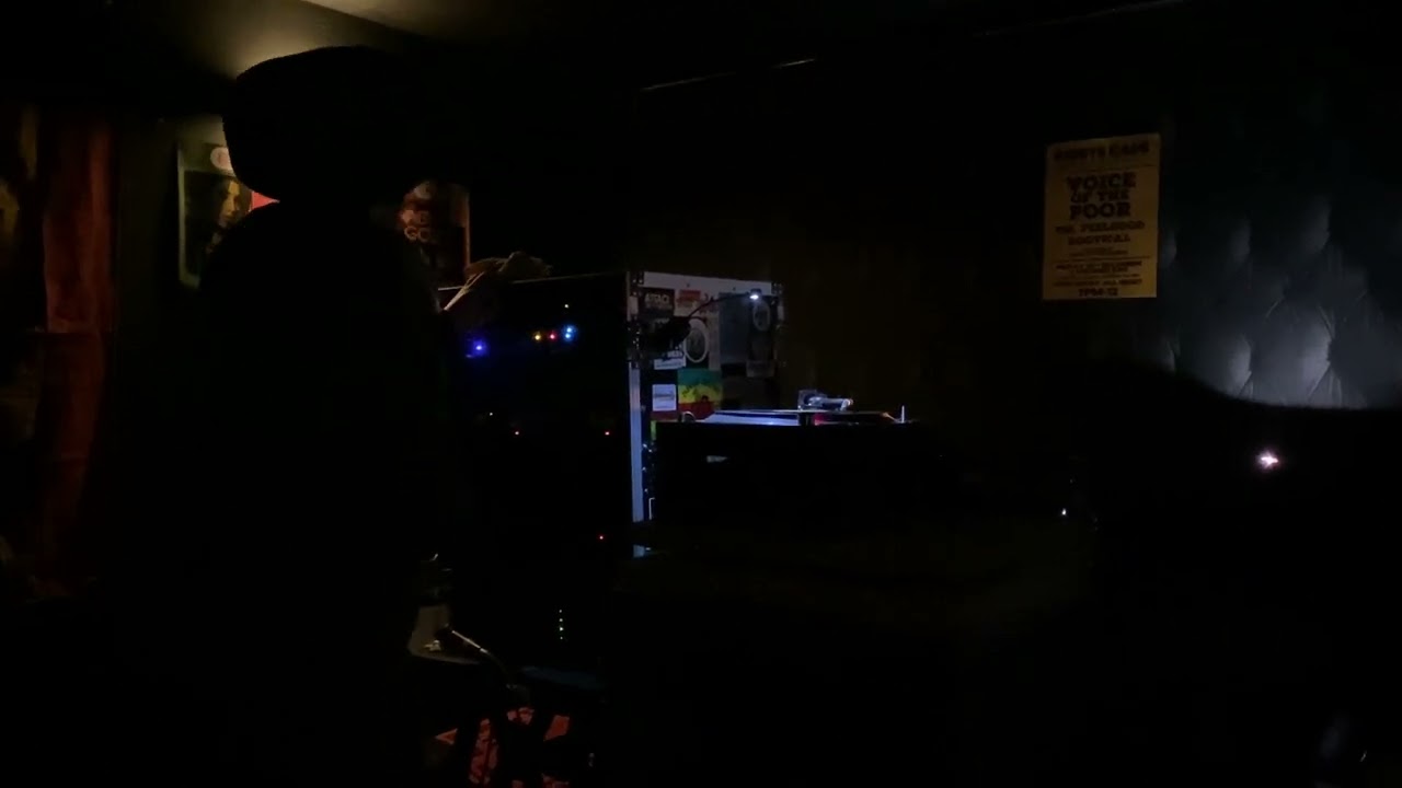 KinDread sound system @  2Funky Music Cafe, Party with Neti 16/11/2024