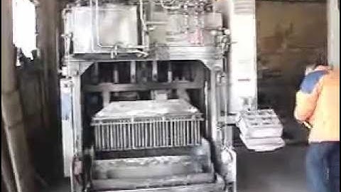 Zenith 913 Mobile Block Making machine