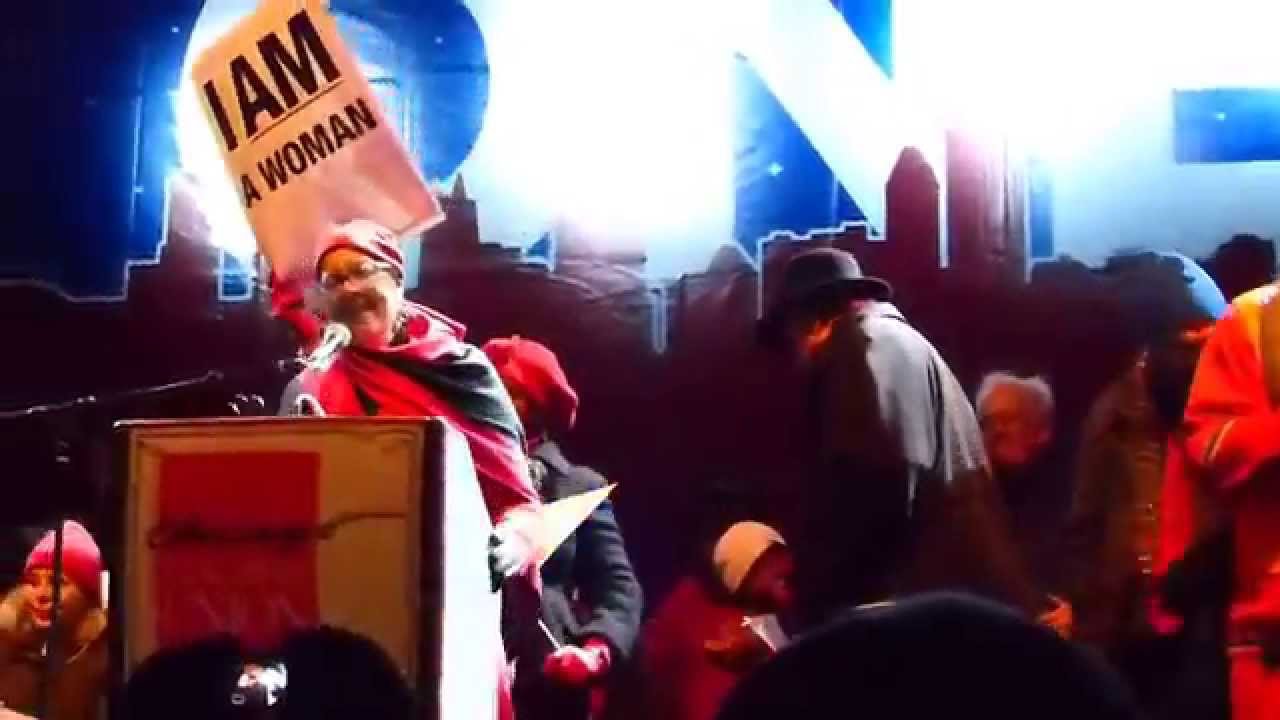 CTU President Karen Lewis takes the stage at CTU rally