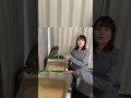 自分の羽に興味津々なポン太