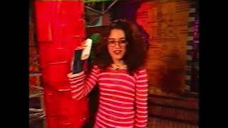 Kennedy eats glue!  MTV, 1995