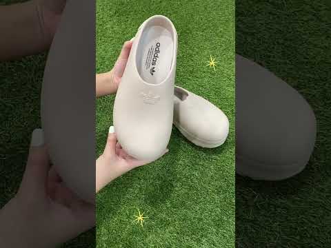 Adidas簡潔摩登穆勒拖鞋，再生材質製成，愛地球也時尚???? #shorts