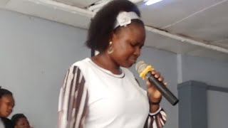 Ayi Mukama Oli mukulu Oli munene.