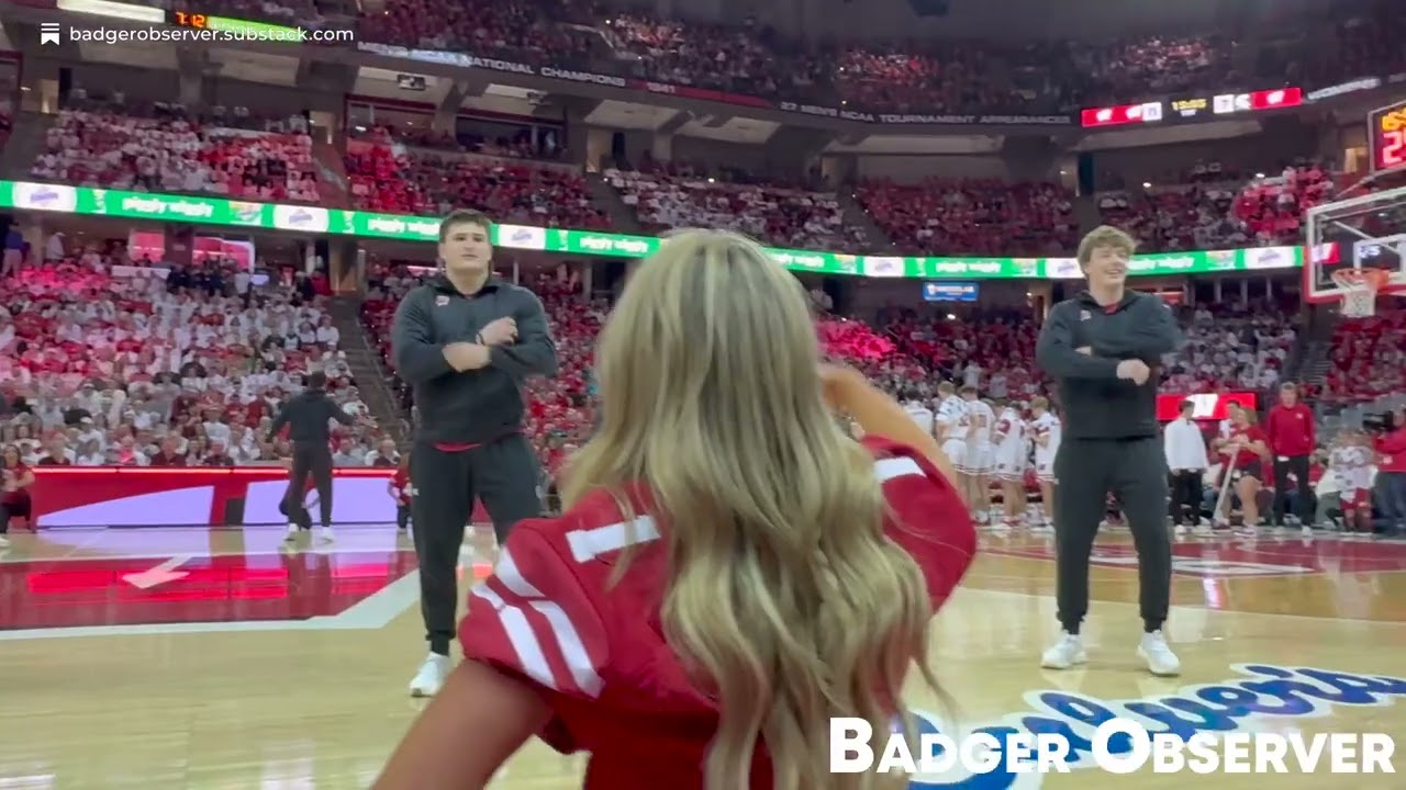 Watch Wisconsin football players' dance routine during Badgers basketball game vs. Michigan State