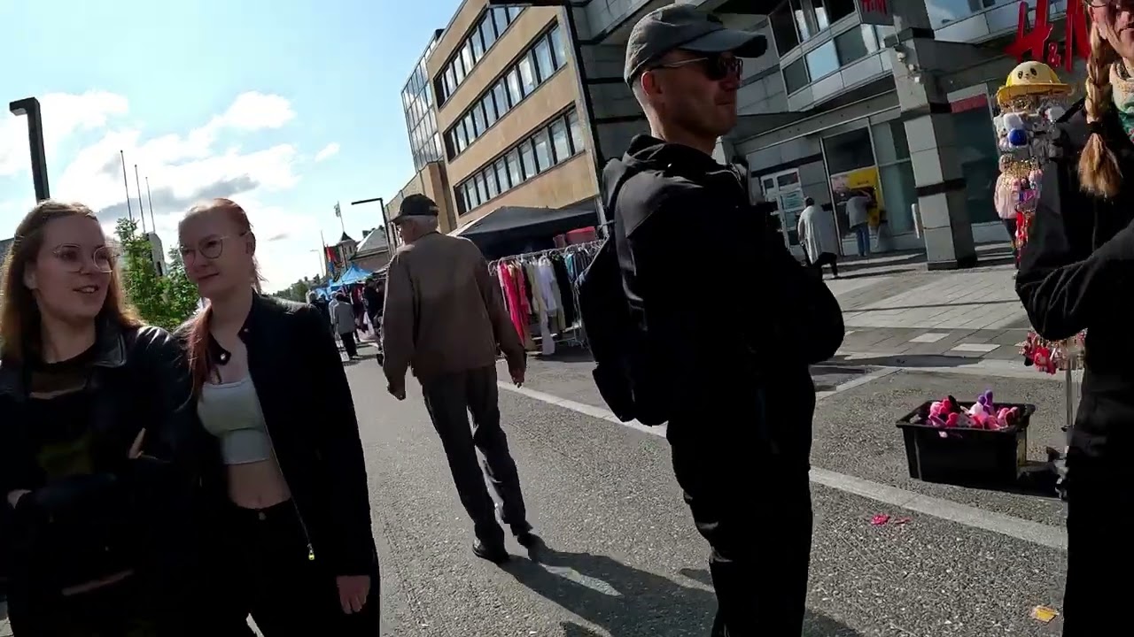 Tule katsomaan Kajaanin kävelykatua 2025.