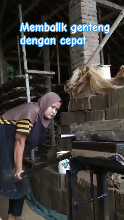 flip the roof tiles quickly #roof tilespringsewu #pringsewu #roof tiles #gencetan #gencet