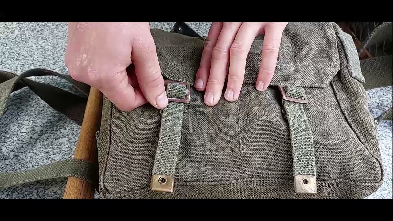 the history of the M58 (royal dutch army uniforms) FN FAL - Cold war