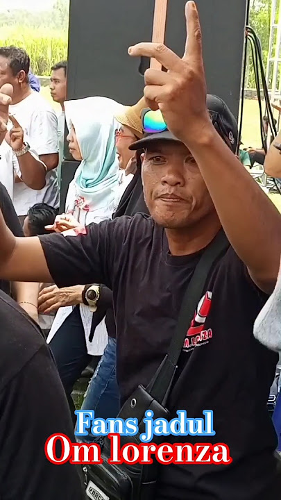 pasukan Tambal ban om lorenza #shorts #tambalban #lorenza #dangdutviral #shortsvideo