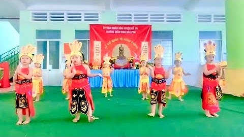 Múa Nổi trống lên các bạn oi