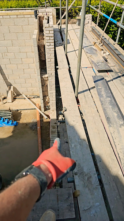 Beautiful Brickwork extension - Steels - Wallplates #constructionchannel #bricklaying #building