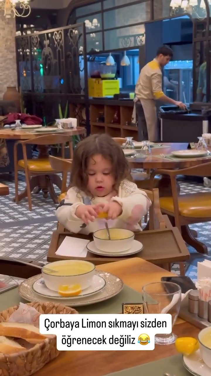 Siz kaç yaşında limon sıktınız? #özlemlinaöz #family