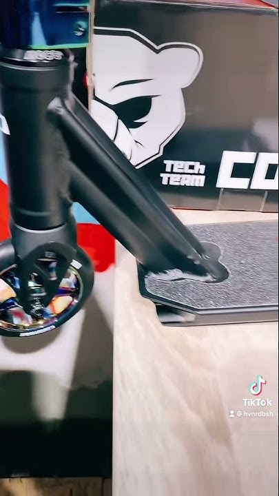 Трюковой самокат Tech Team Comrade 2021 - YouTube