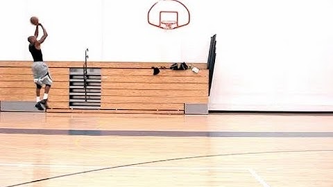 Michael Jordan Wing Crossover, Fake Spin Baseline Fadeaway Jumper Pt. 2 | Dre Baldwin