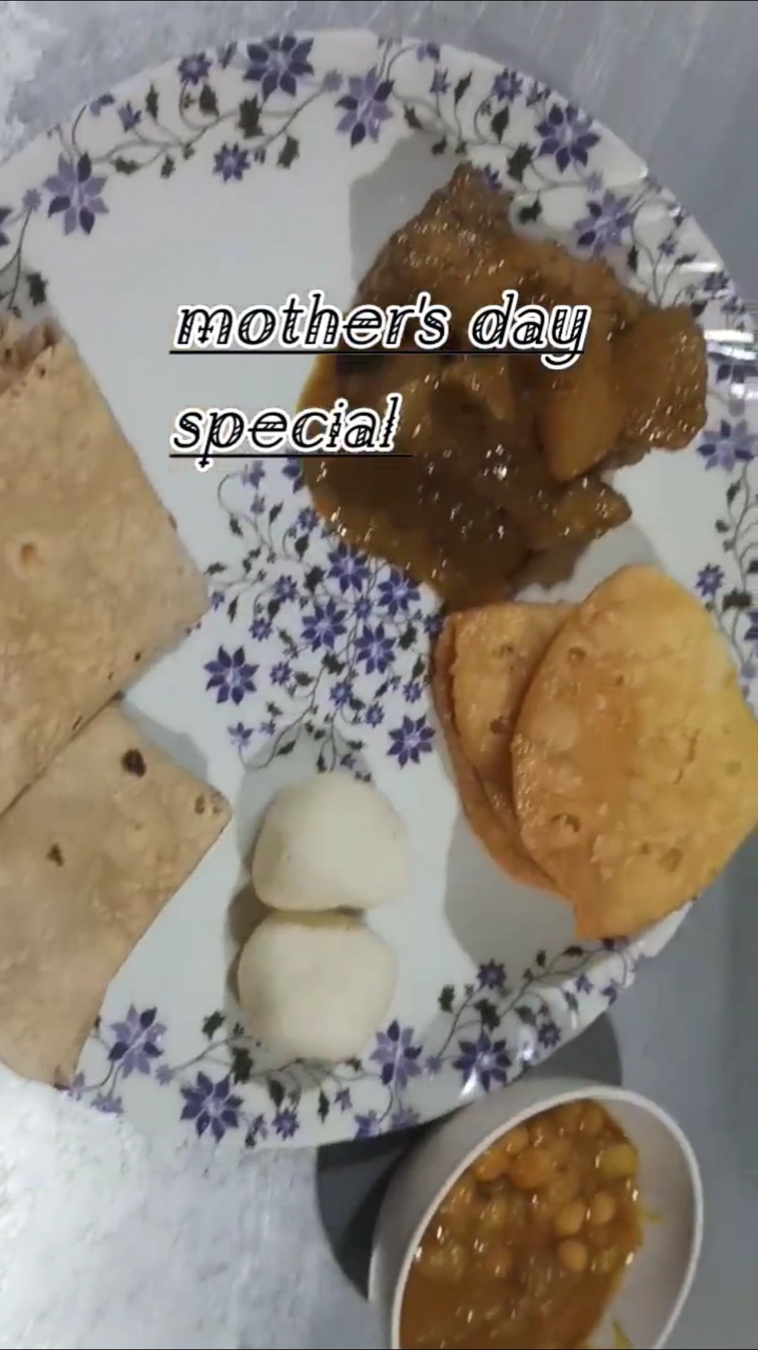 শুভ দুপুরের খাবার🥘 - ShareChat