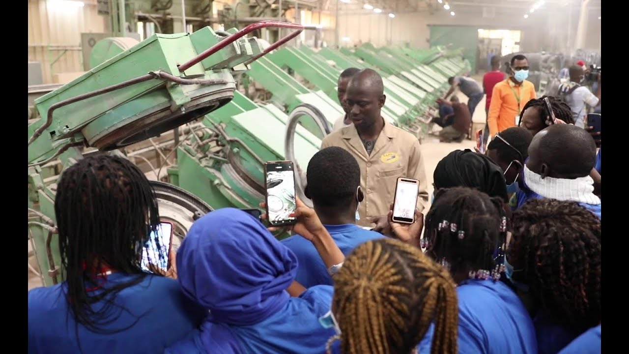 Les étudiants de l'Université Joseph KI ZERBO visitent la SAP OLYMPIC