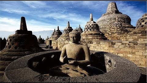 Pesona Keindahan Candi Borobudur - Candi Terbesar di Dunia