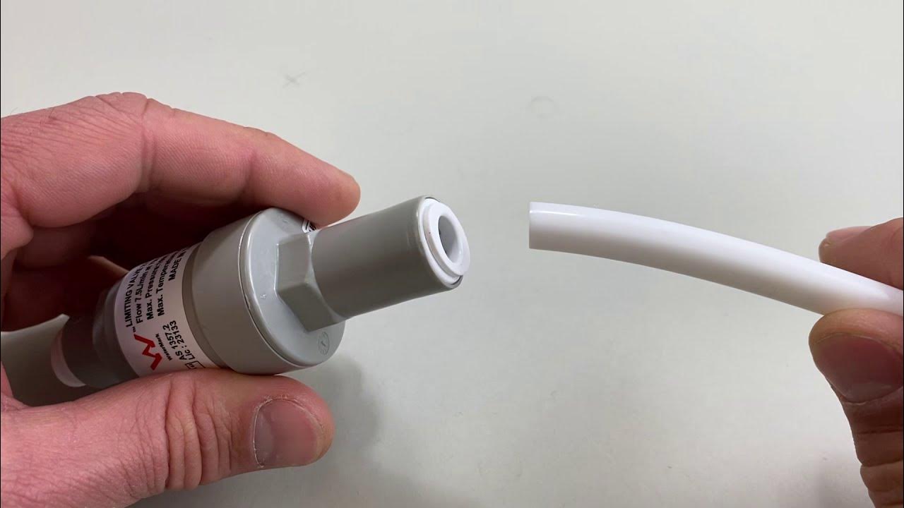 Wasserdruckminderer 2,4bar. Installation des Amway eSpring Wasserfilter