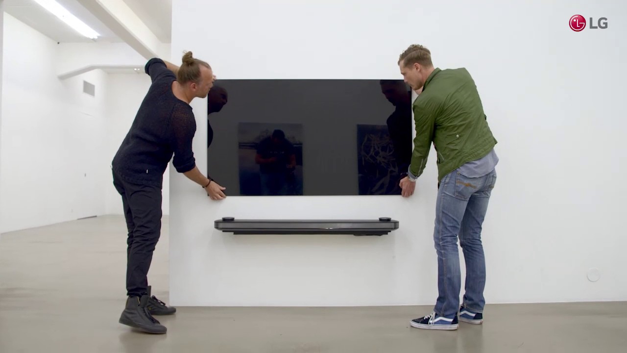 The LG OLED Magic - Where did that TV came from? (FI sub)