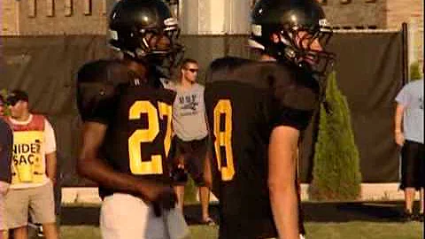 KENDAL FREDERICK OF SNIDER SIGNS WITH ARMY