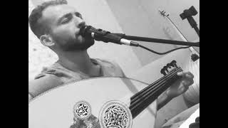 Gözleri̇me Bi̇r Baktin Yaktin Ah Beni̇ Yaktin - Yollar Uzak - Mustafa Eşmekaya