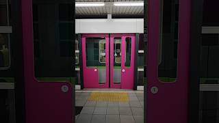 【2023.08.05】京都市営地下鉄東西線京阪800系(801F)車両のドア開閉。三条京阪駅