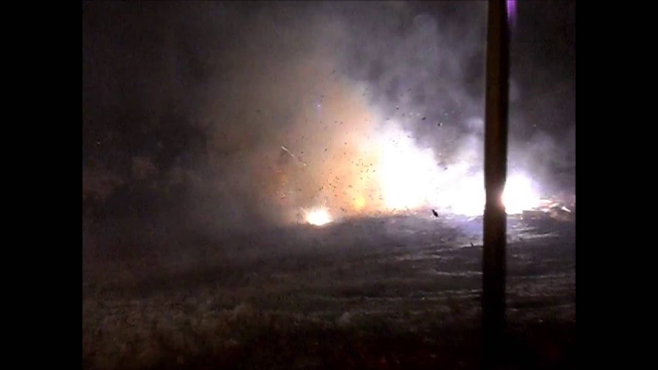 Maderin 2000 + 30.000 chinese rol :  Vuurwerk film 23 2010 - 2011