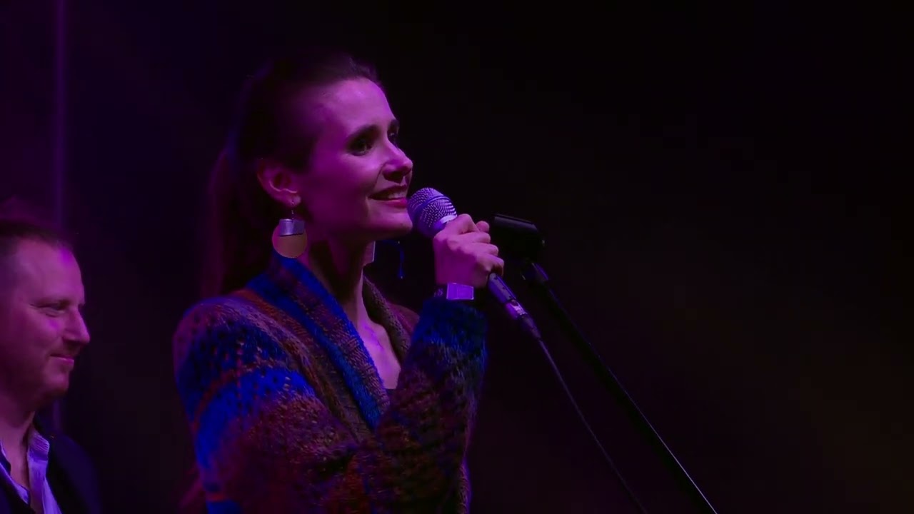 Tompos Kátya & Swing á la Django - La Vie En Rose