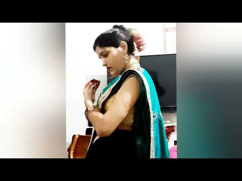 low waist saree । Saree wearing । hot vlog । saree vlog । housewife  । video । New । boobs hot